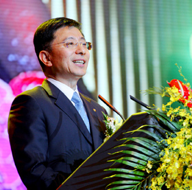 中国太平洋保险集团董事长高国富在公司20周